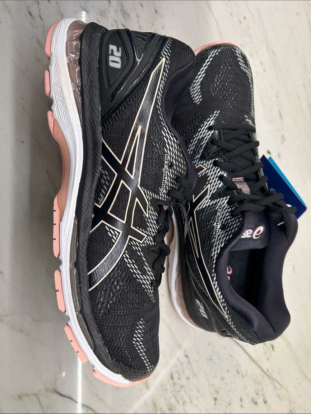 ASICS Women’s Black & Pink Road Running Shoes Gel-Nimbus